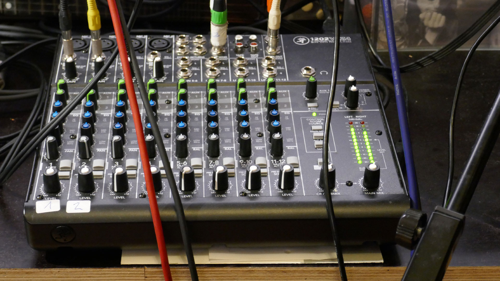 2025-03-11 Steelguitar und Bassdrone Abspielen (Tape Mix und Tape Echo Mix) (Tape 11)